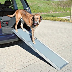 Пандус Trixie для собак весом до 120 кг для багажника автомобиля 1-1,8 м х 43 см