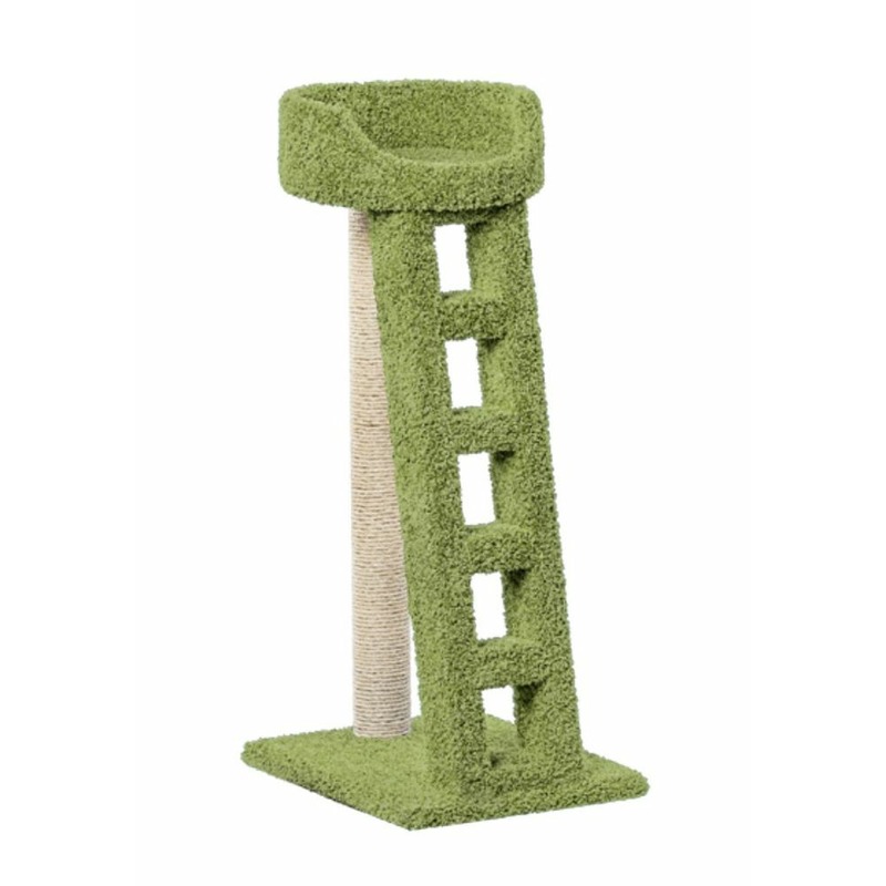 Лежанка с лестницей когтеточка Пушок для кошек зеленого цвета 41894