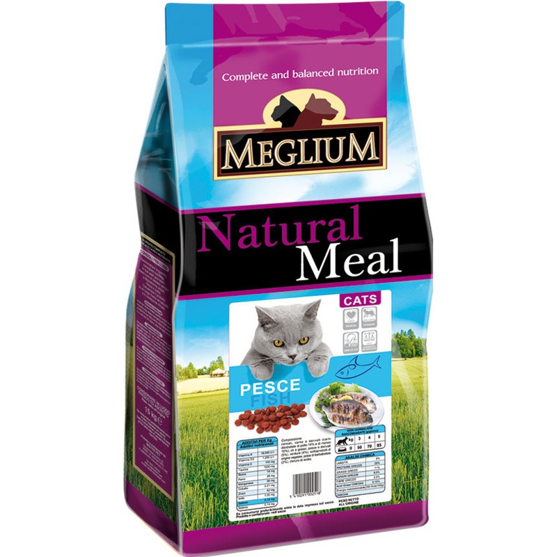 Сухой корм Meglium Adult для взрослых кошек с с мясом и рыбой